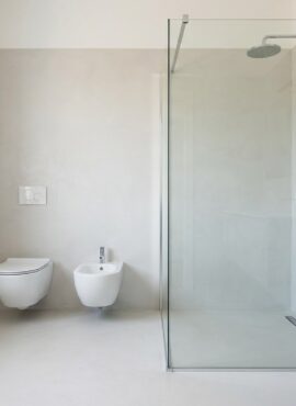 Ediltasc ristrutturazione bagno chiavi in mano con materiali d'eccellenza e impiantistica idraulica certificata a