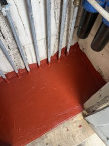 Guaina liquida rossa calpestabile per protezione vano contatori